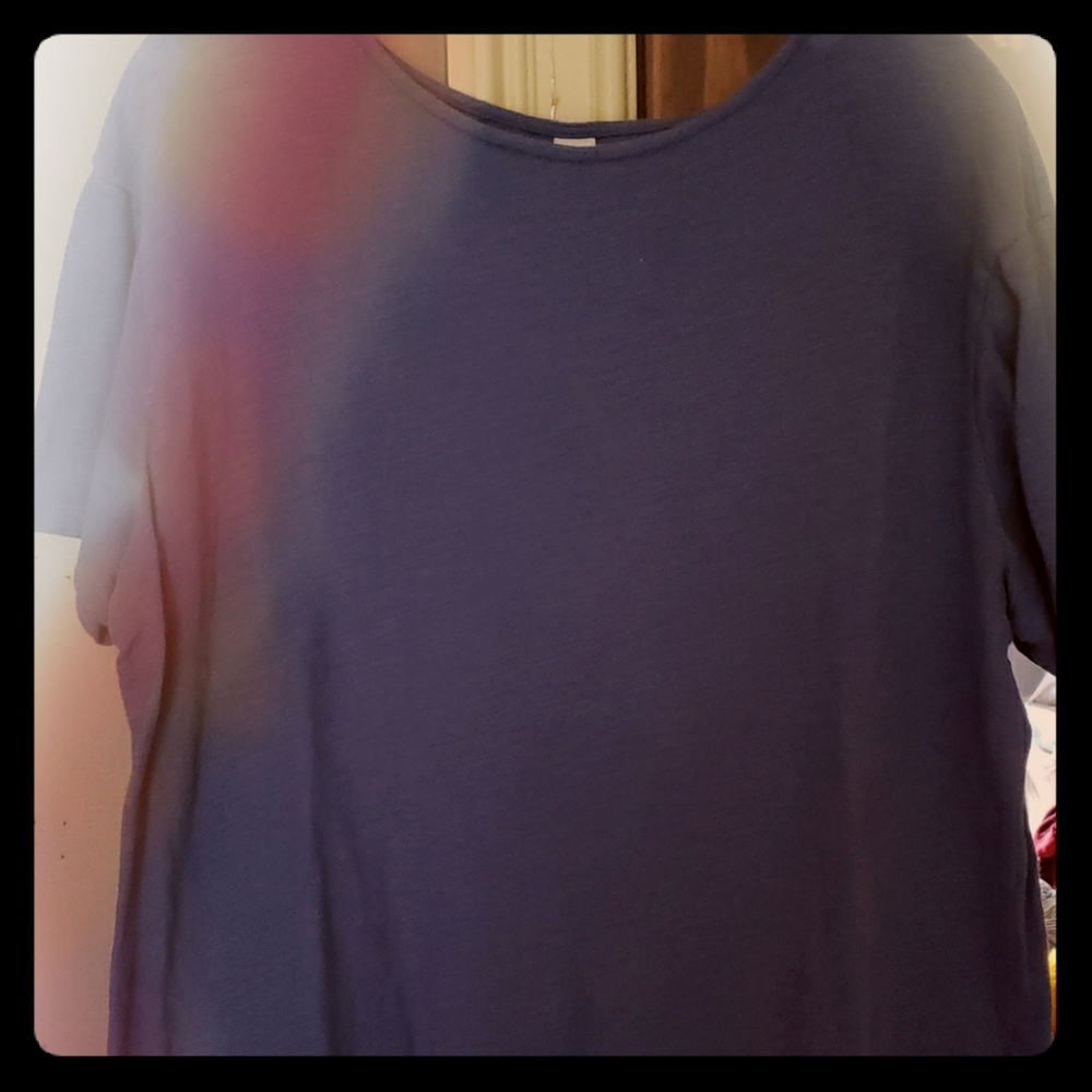 Blue Old Navy Tee Shirt
